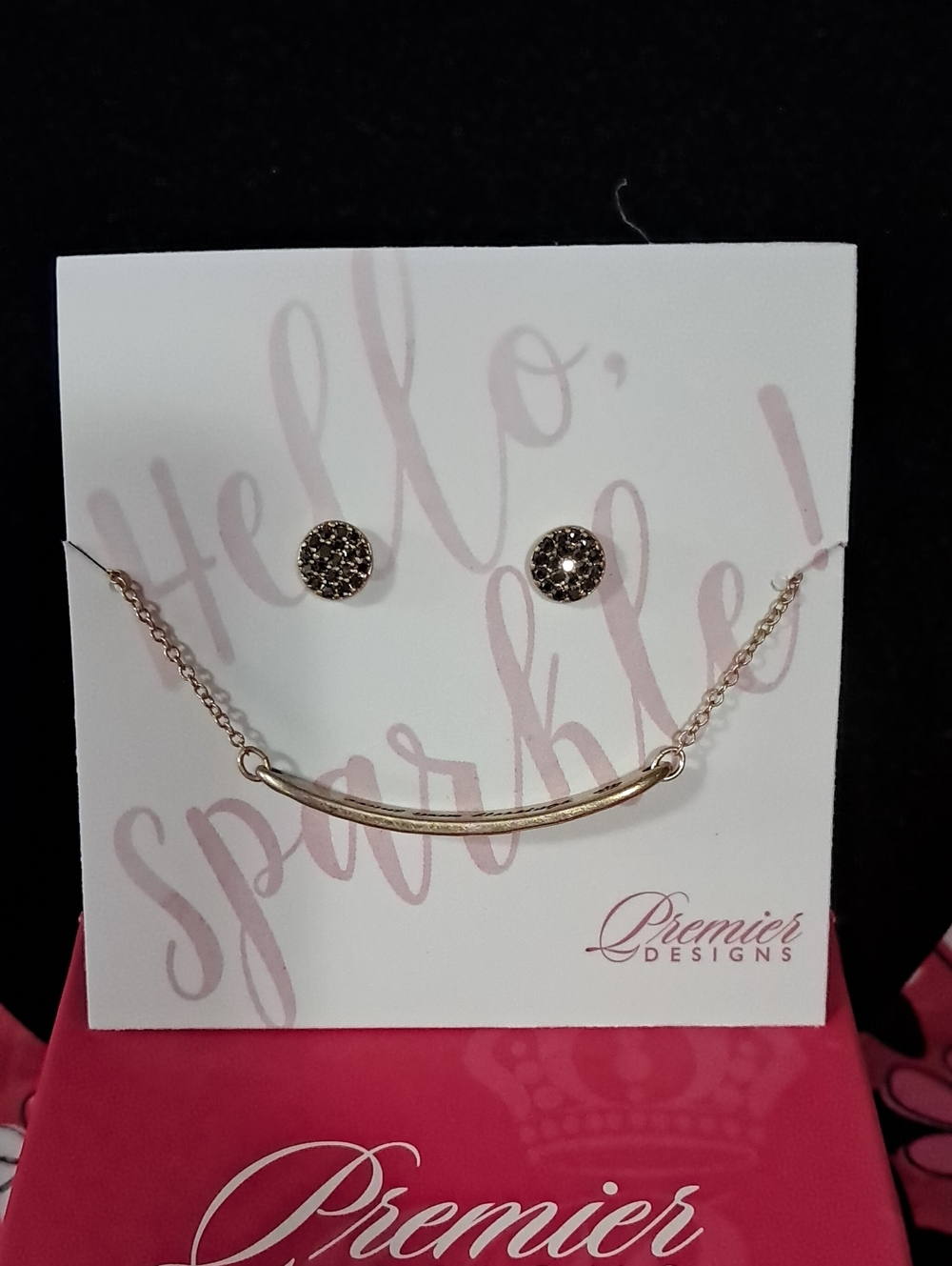 Premier Designs Gold Ty one Curved Bar Braclet with Sparkle Studs